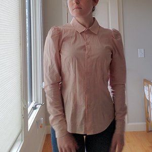 Baby Pink Puffed Sleeves Fitted Button-up Top